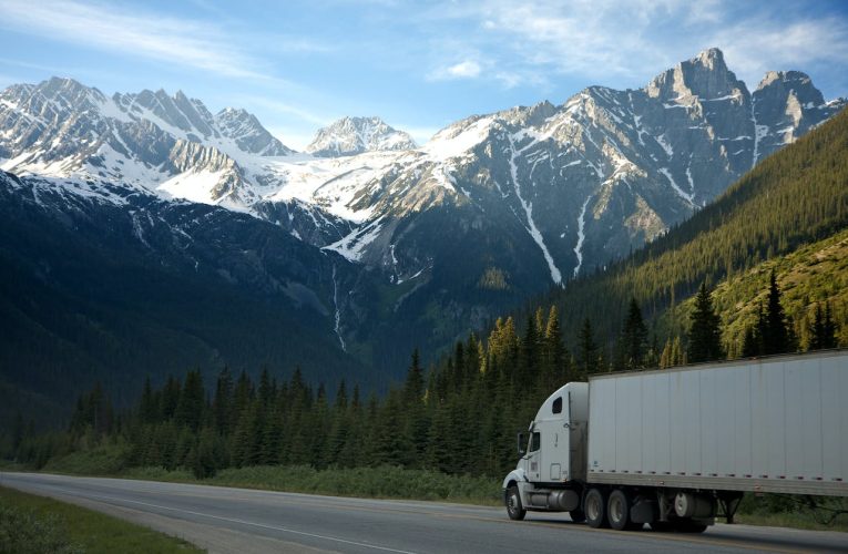 Beneficiile Anvelopelor de Iarna pentru Camioane si Autoturisme